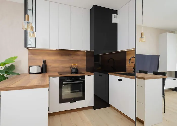 In With Parking, Bathtub And Desk For Remote Work By Renters